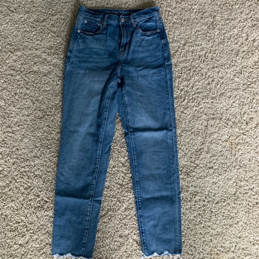 American Eagle mom jeans